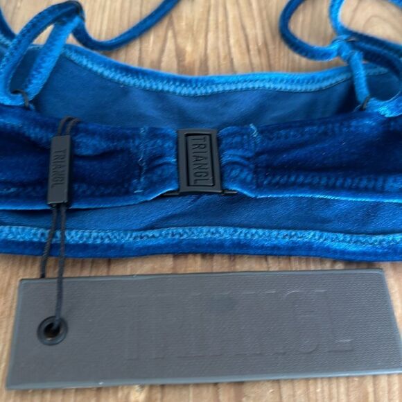 TRIANGL TOP ONLY DREAMLAND SPACE BLUE NO BAG NEW WITH TAGS - Picture 6 of 7